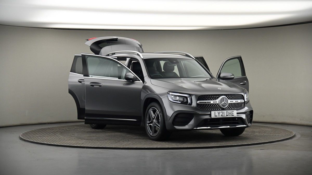 More views of Mercedes-Benz GLB