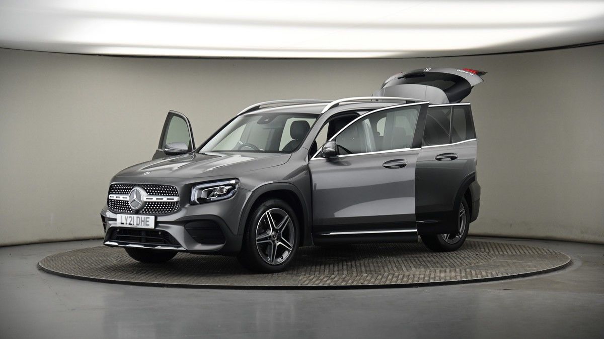 More views of Mercedes-Benz GLB