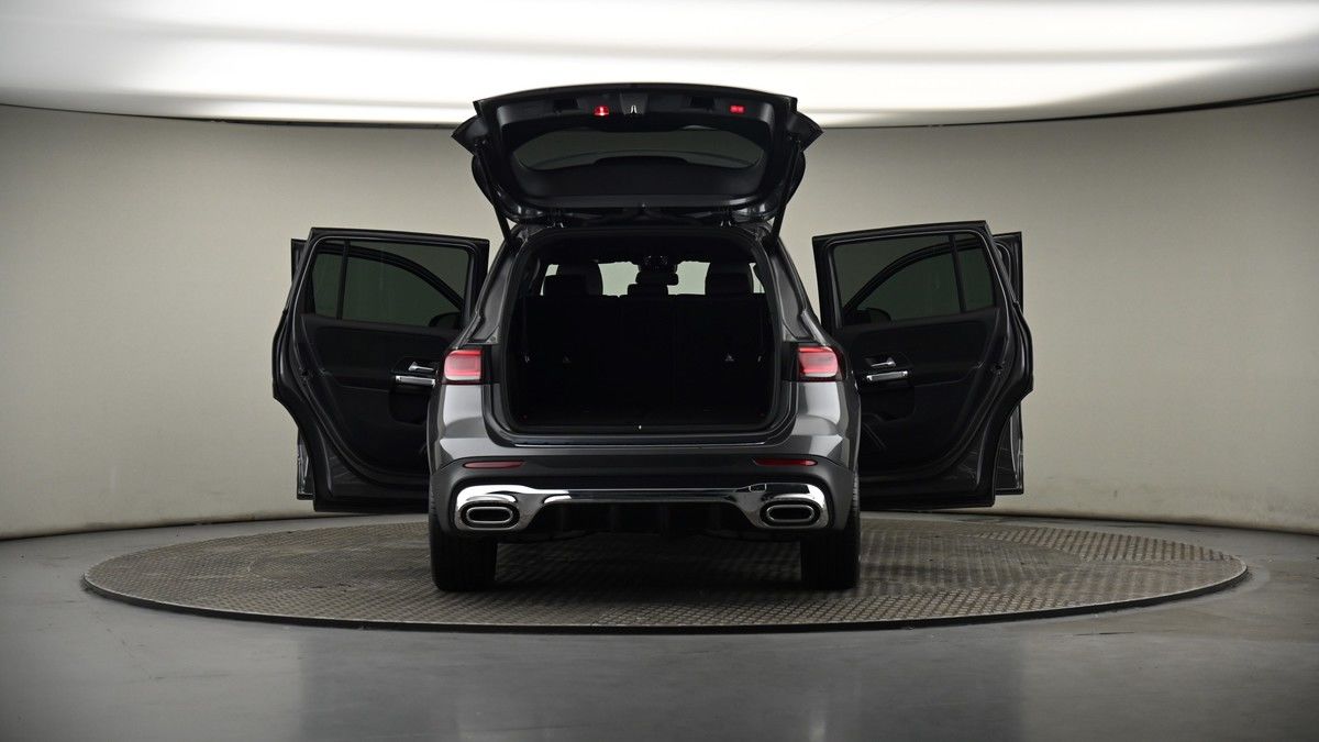 More views of Mercedes-Benz GLB