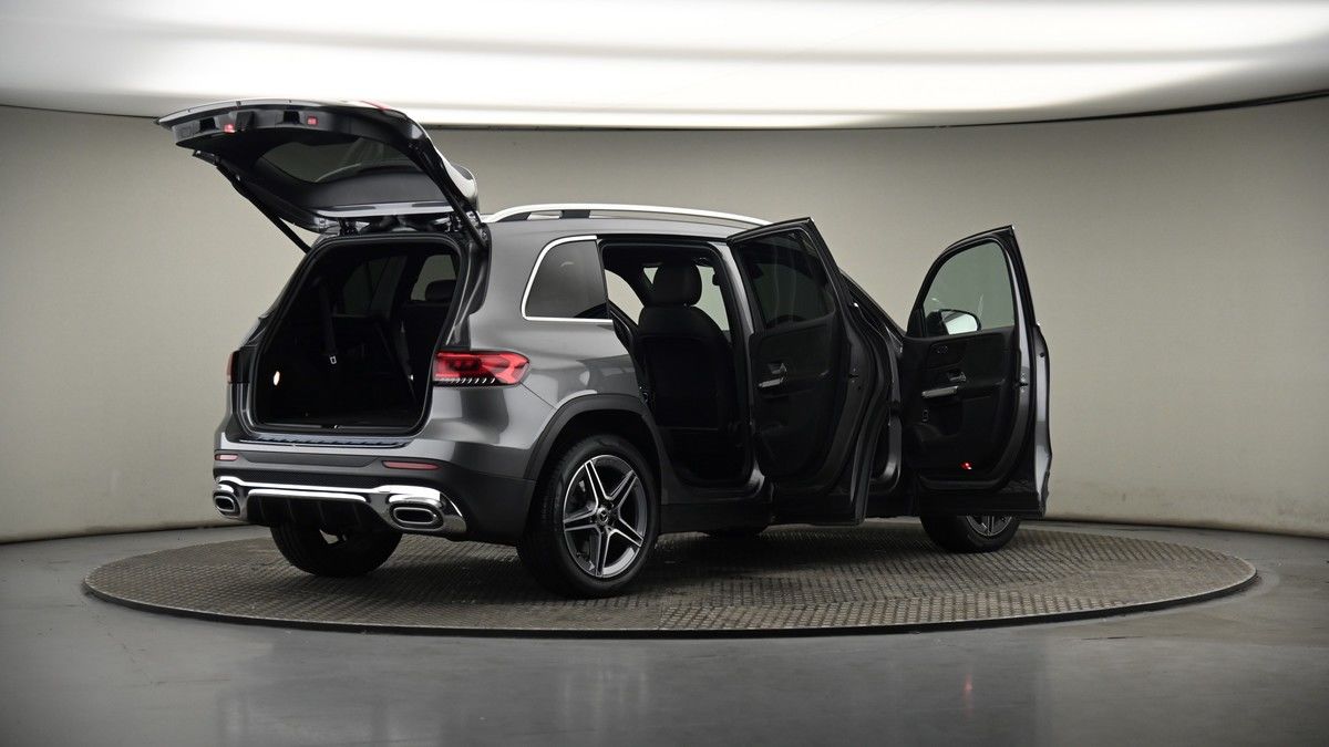 More views of Mercedes-Benz GLB