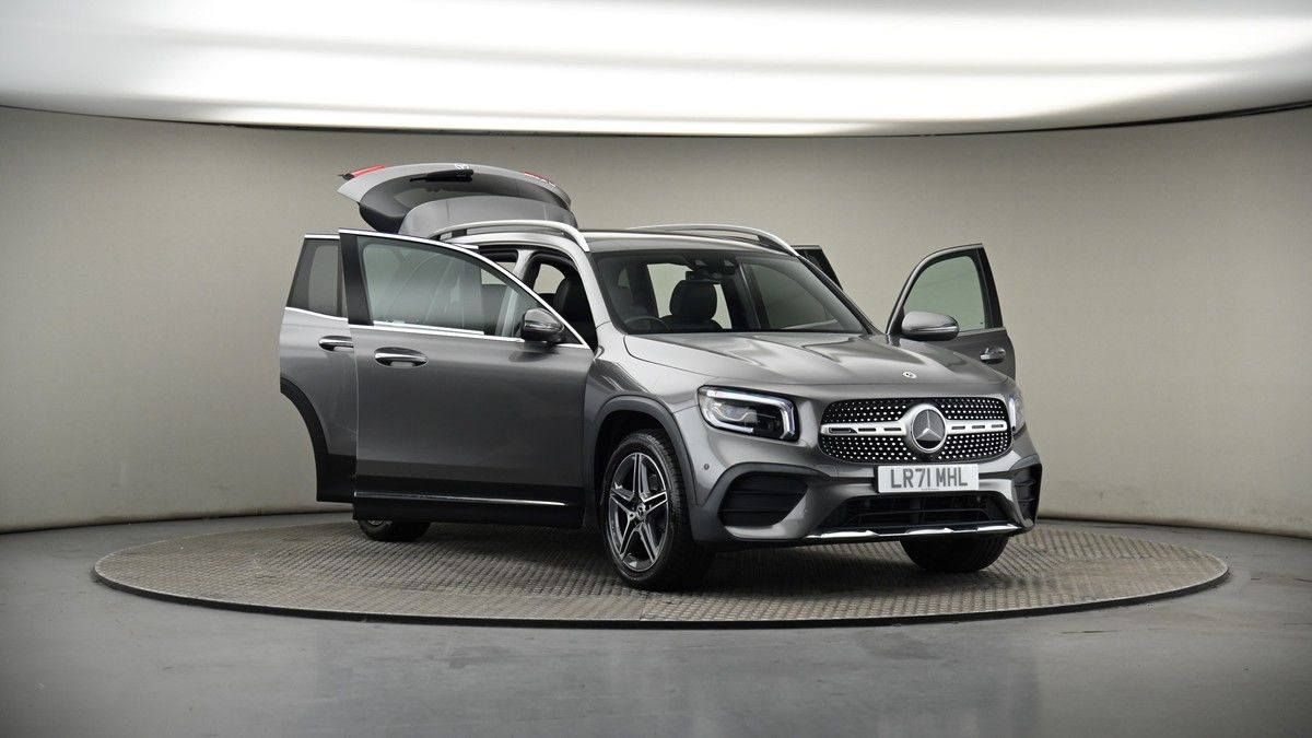 More views of Mercedes-Benz GLB