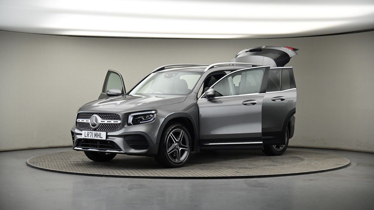 More views of Mercedes-Benz GLB