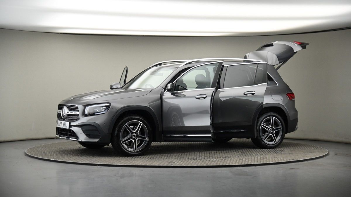 More views of Mercedes-Benz GLB