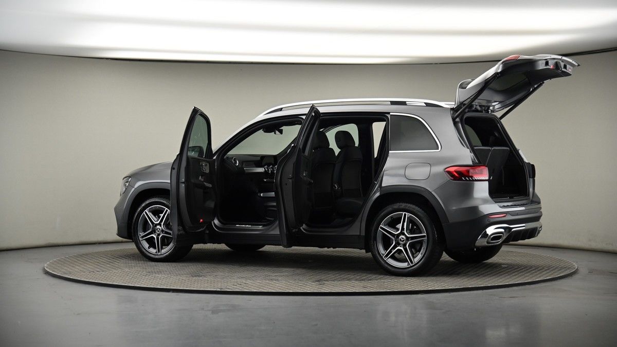 More views of Mercedes-Benz GLB