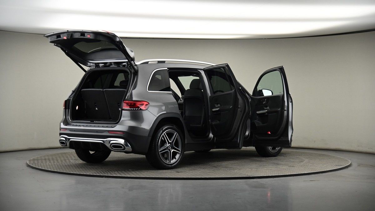 More views of Mercedes-Benz GLB