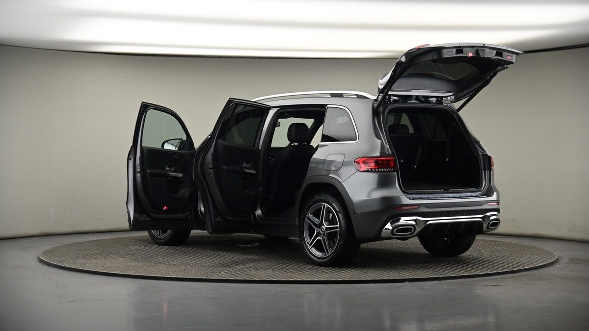 More views of Mercedes-Benz GLB