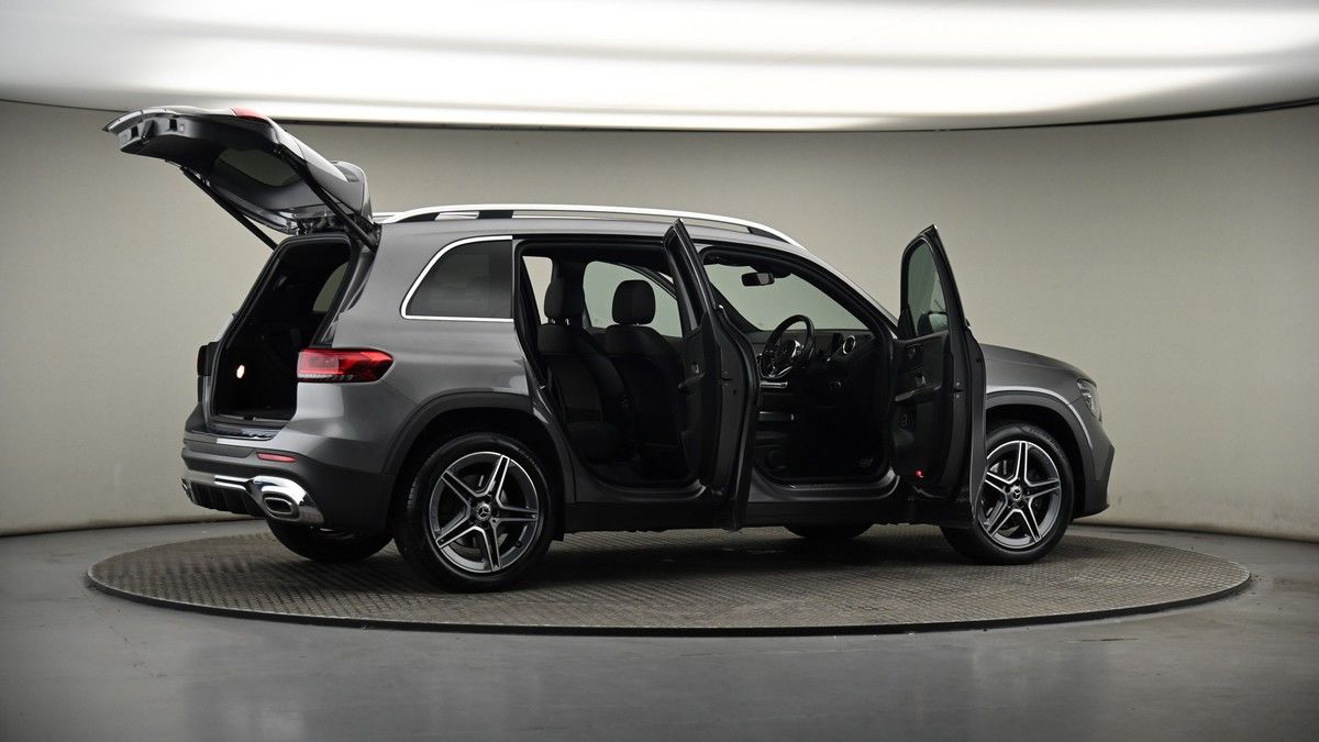 More views of Mercedes-Benz GLB