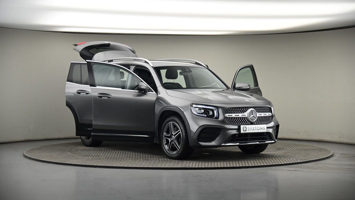More views of Mercedes-Benz GLB