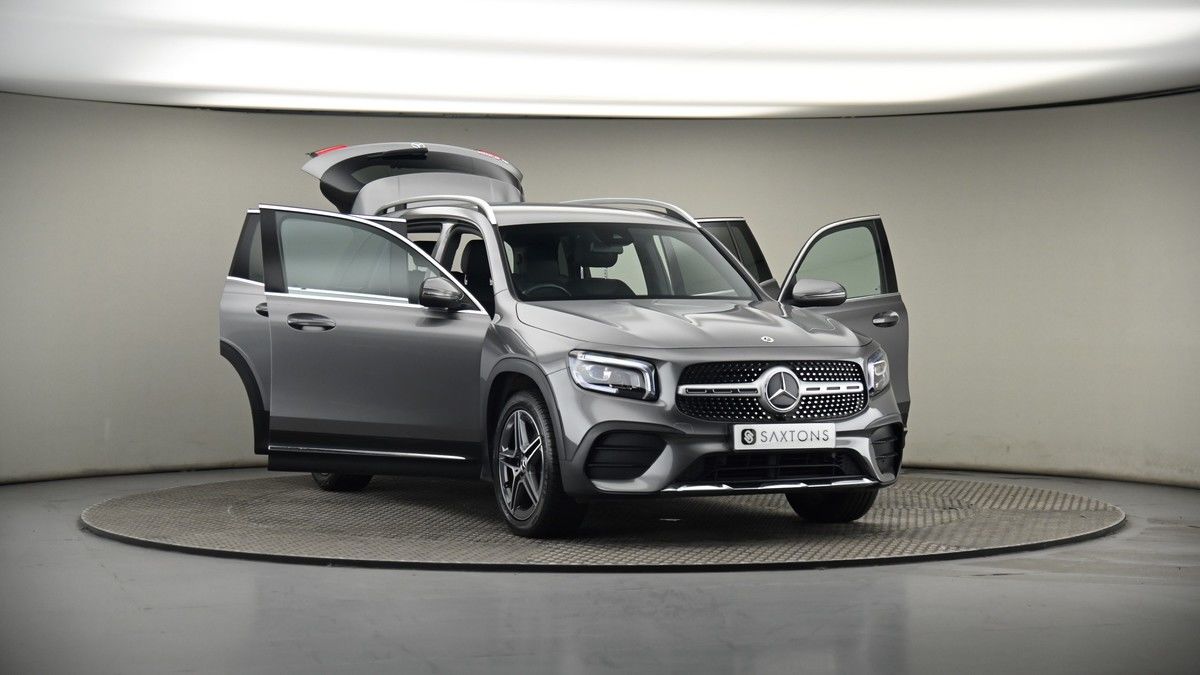 More views of Mercedes-Benz GLB
