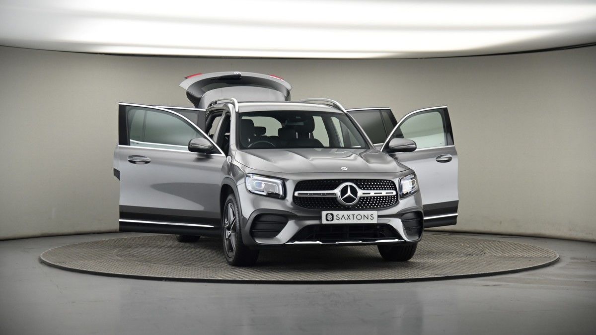 More views of Mercedes-Benz GLB