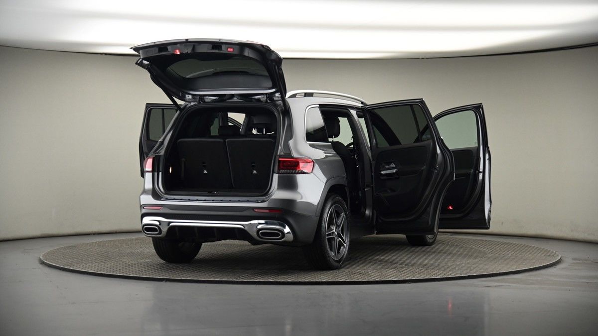 More views of Mercedes-Benz GLB
