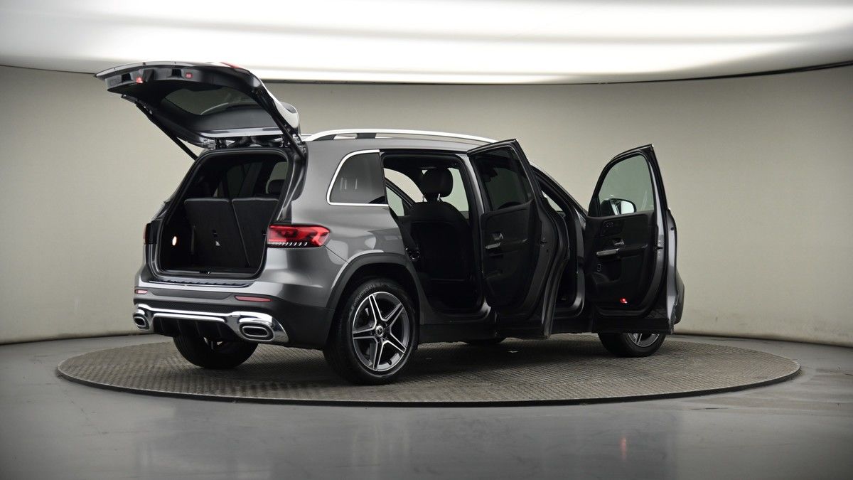 More views of Mercedes-Benz GLB