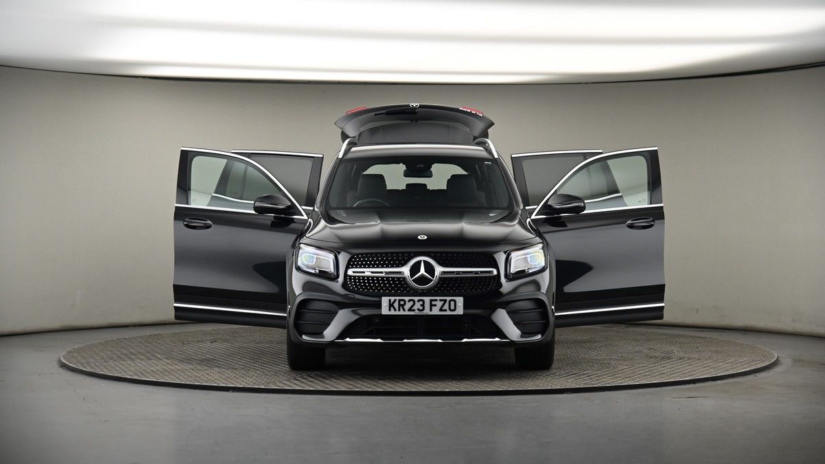 More views of Mercedes-Benz GLB