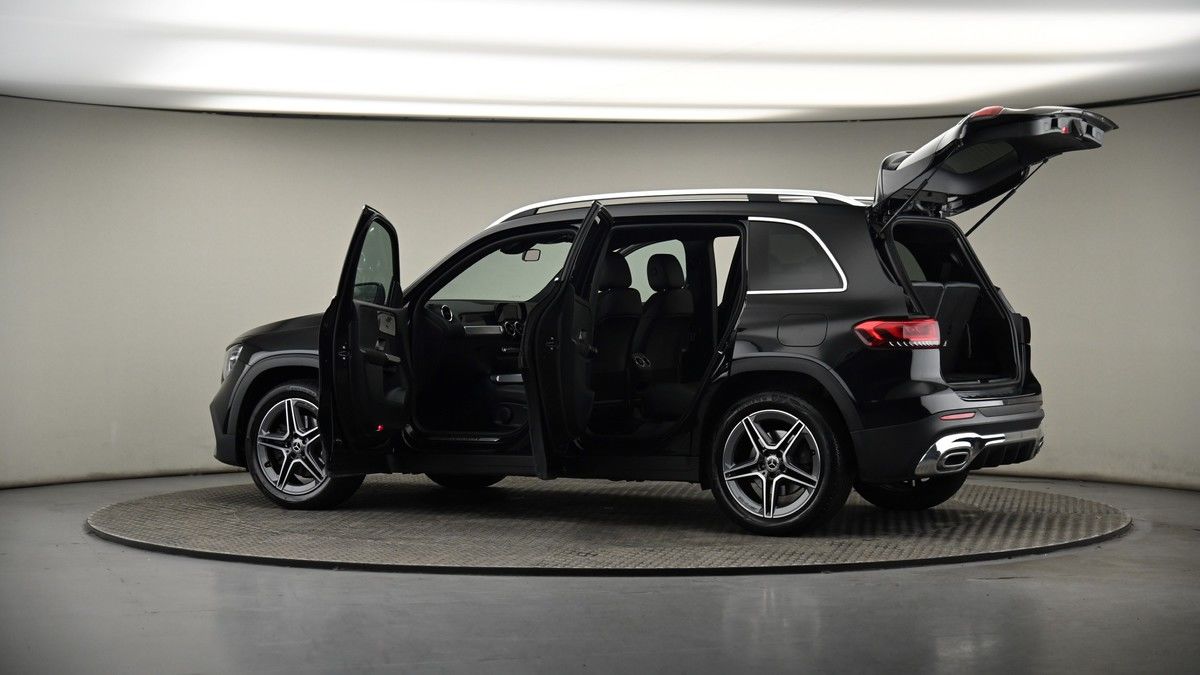 More views of Mercedes-Benz GLB