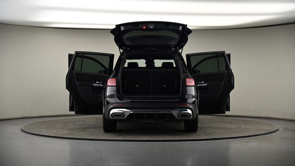 More views of Mercedes-Benz GLB