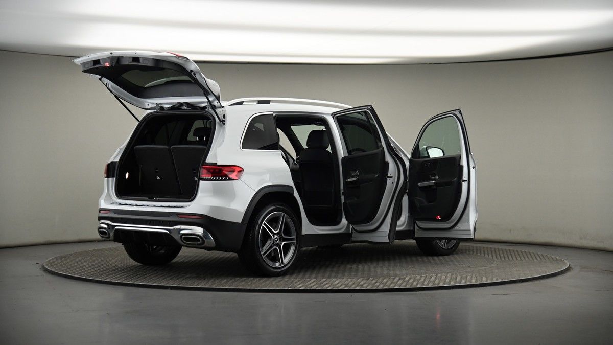 More views of Mercedes-Benz GLB