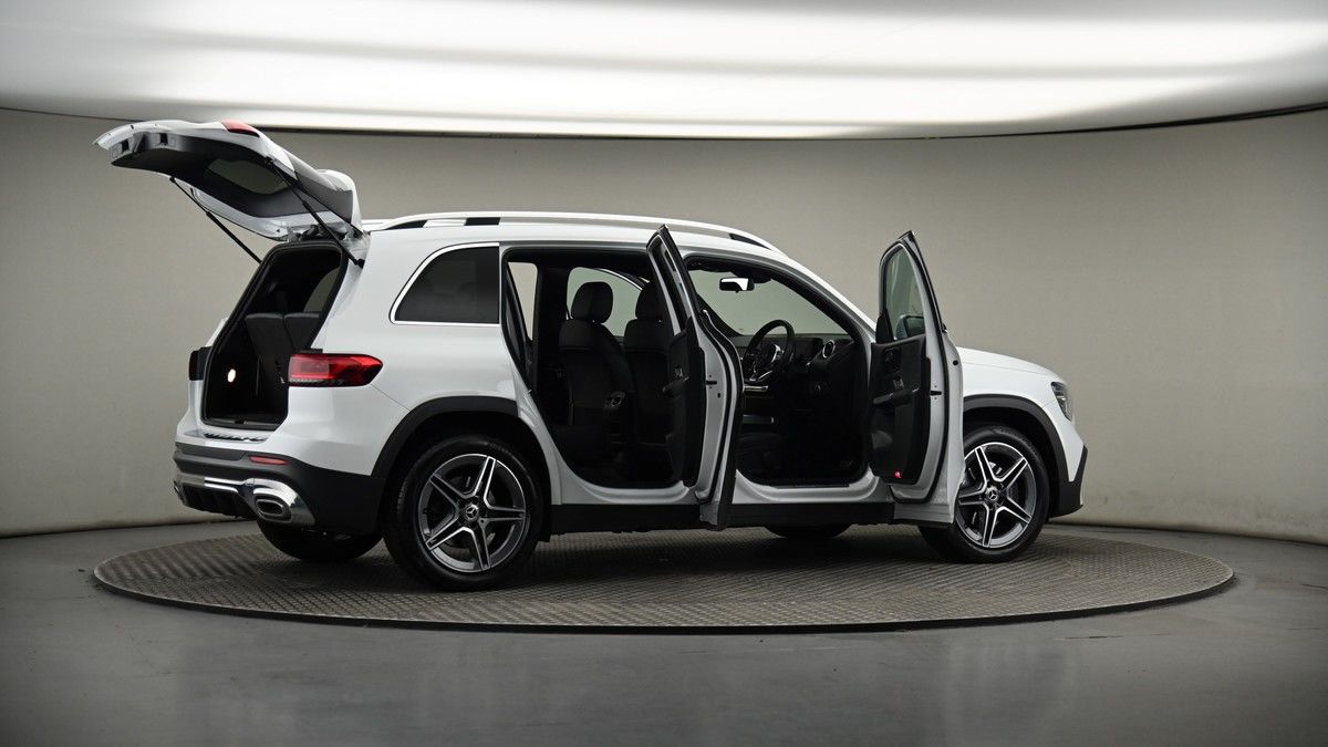 More views of Mercedes-Benz GLB