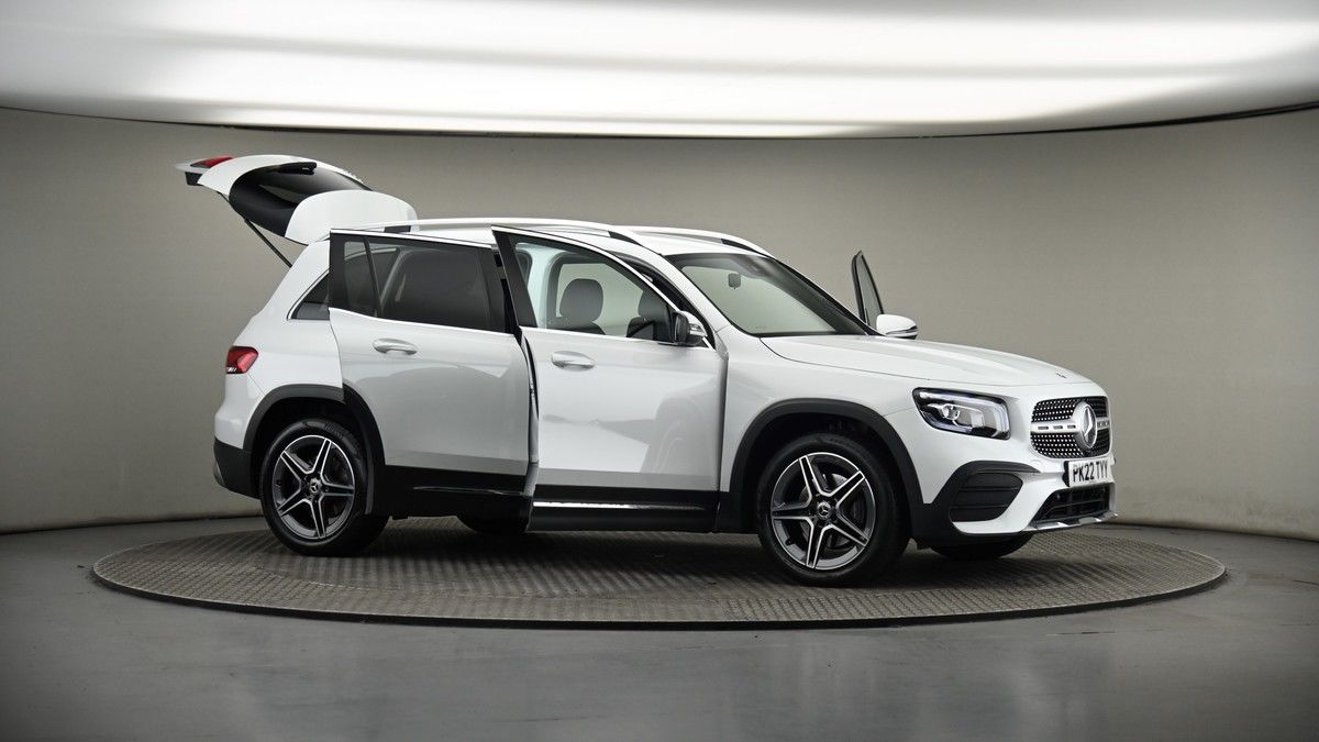 More views of Mercedes-Benz GLB