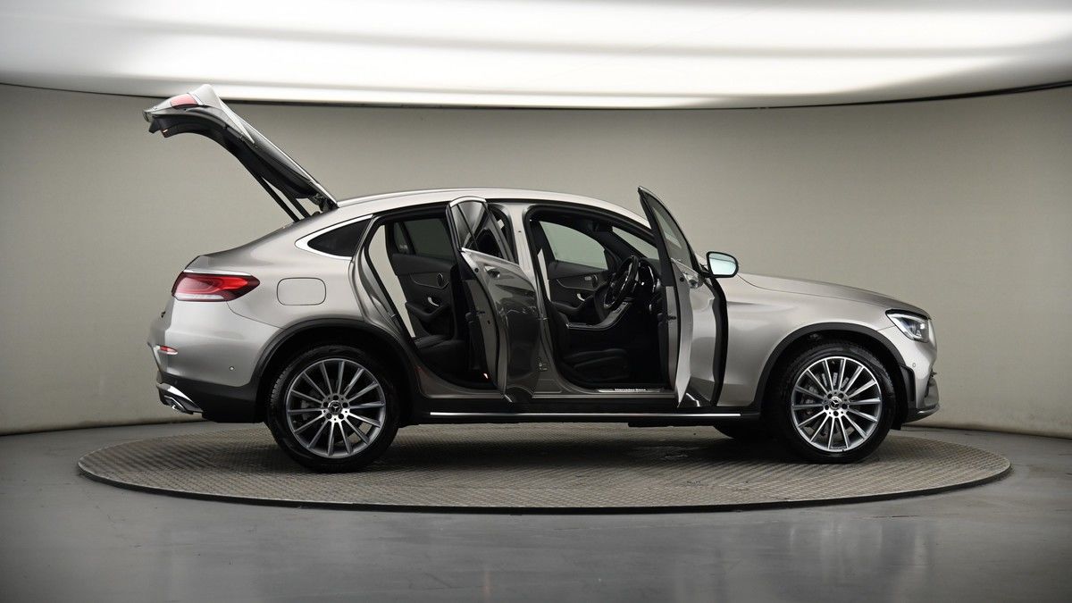 More views of Mercedes-Benz GLC