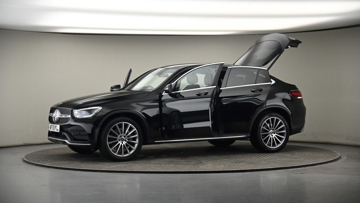 More views of Mercedes-Benz GLC