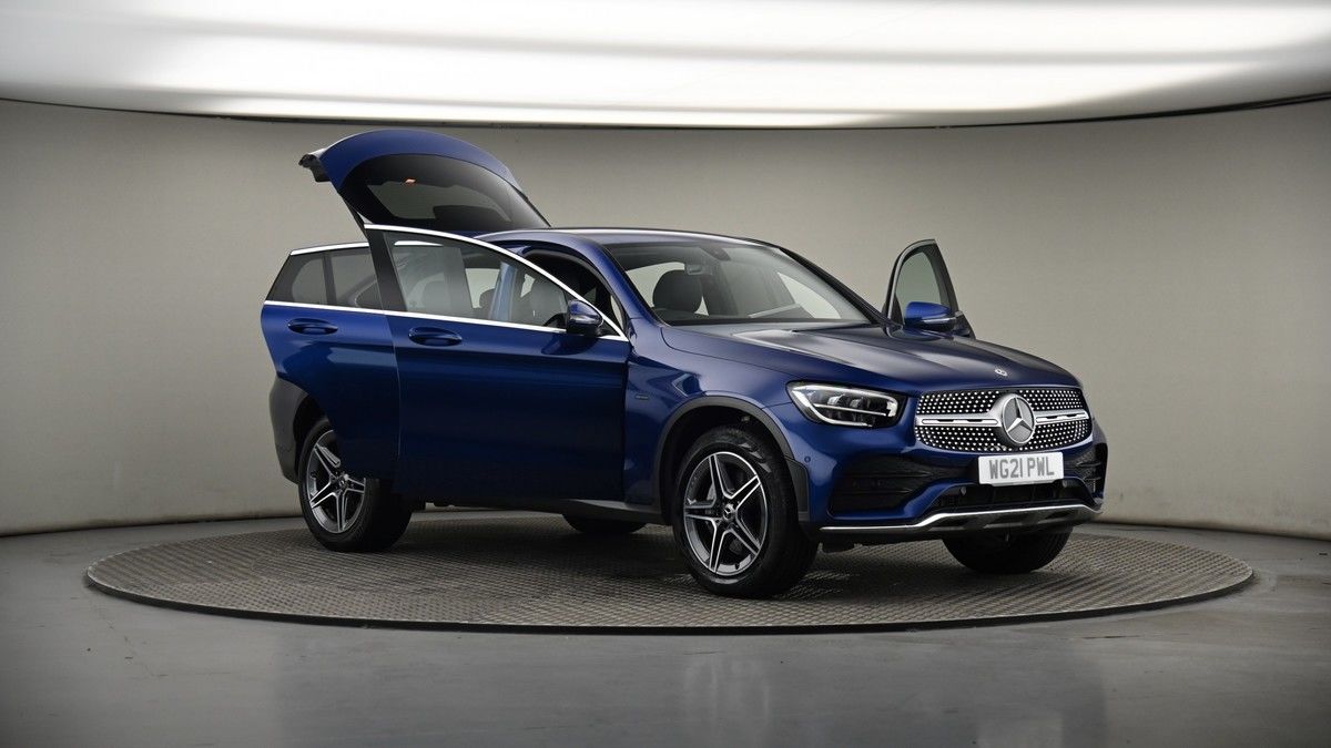 More views of Mercedes-Benz GLC