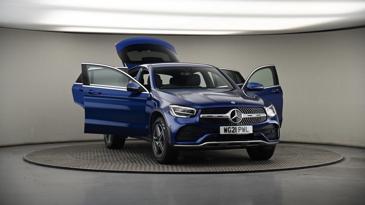 More views of Mercedes-Benz GLC