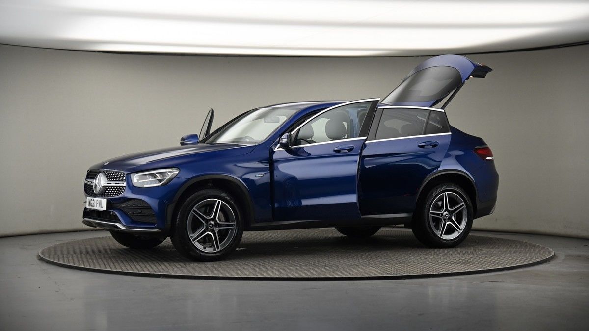 More views of Mercedes-Benz GLC