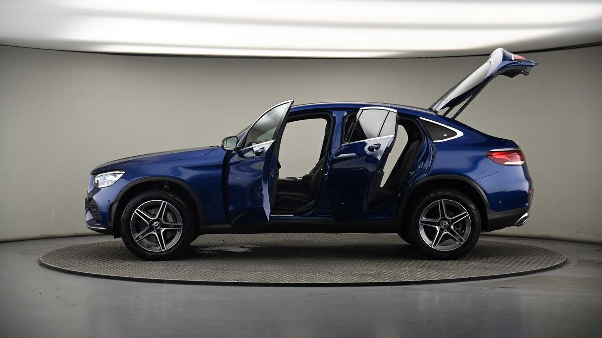 More views of Mercedes-Benz GLC