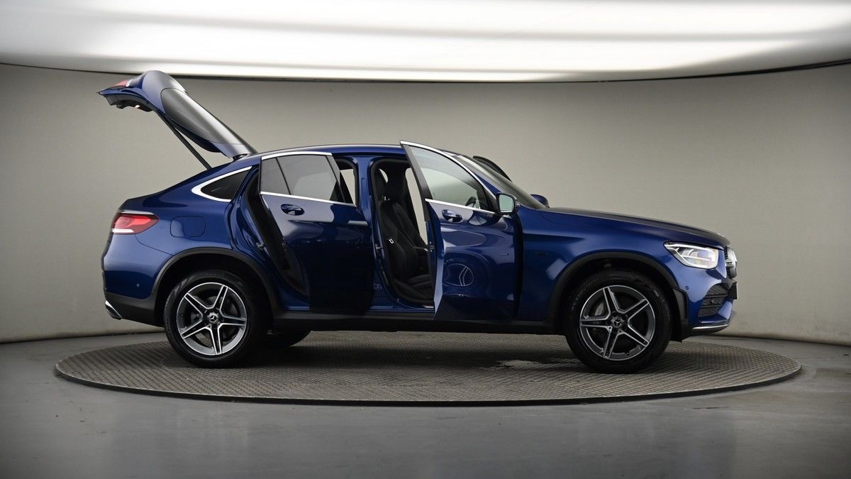 More views of Mercedes-Benz GLC