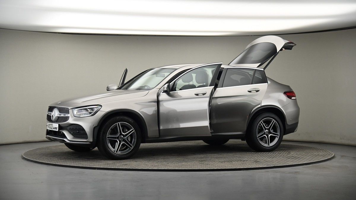 More views of Mercedes-Benz GLC