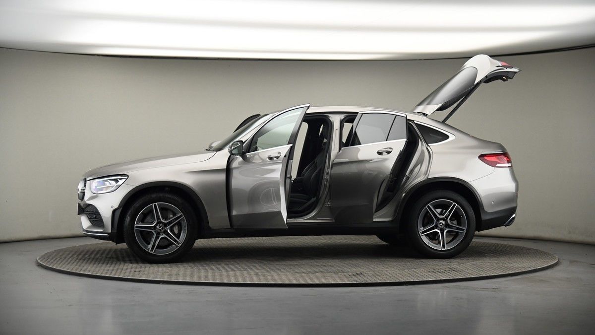 More views of Mercedes-Benz GLC
