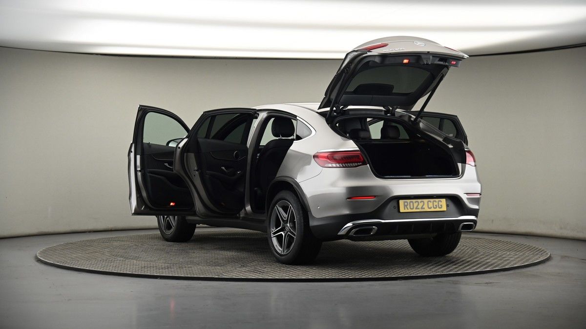 Mercedes-Benz GLC Image 8