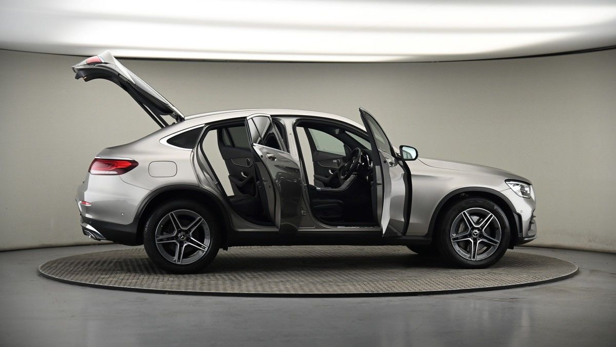 More views of Mercedes-Benz GLC