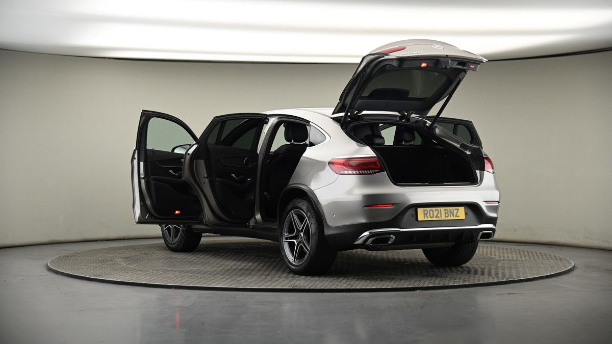 Mercedes-Benz GLC Image 8