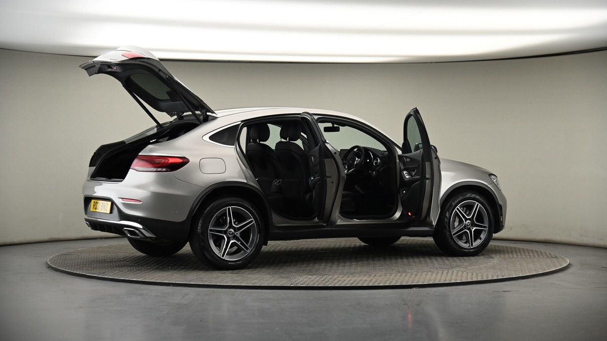 More views of Mercedes-Benz GLC