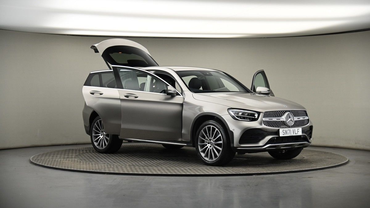 More views of Mercedes-Benz GLC