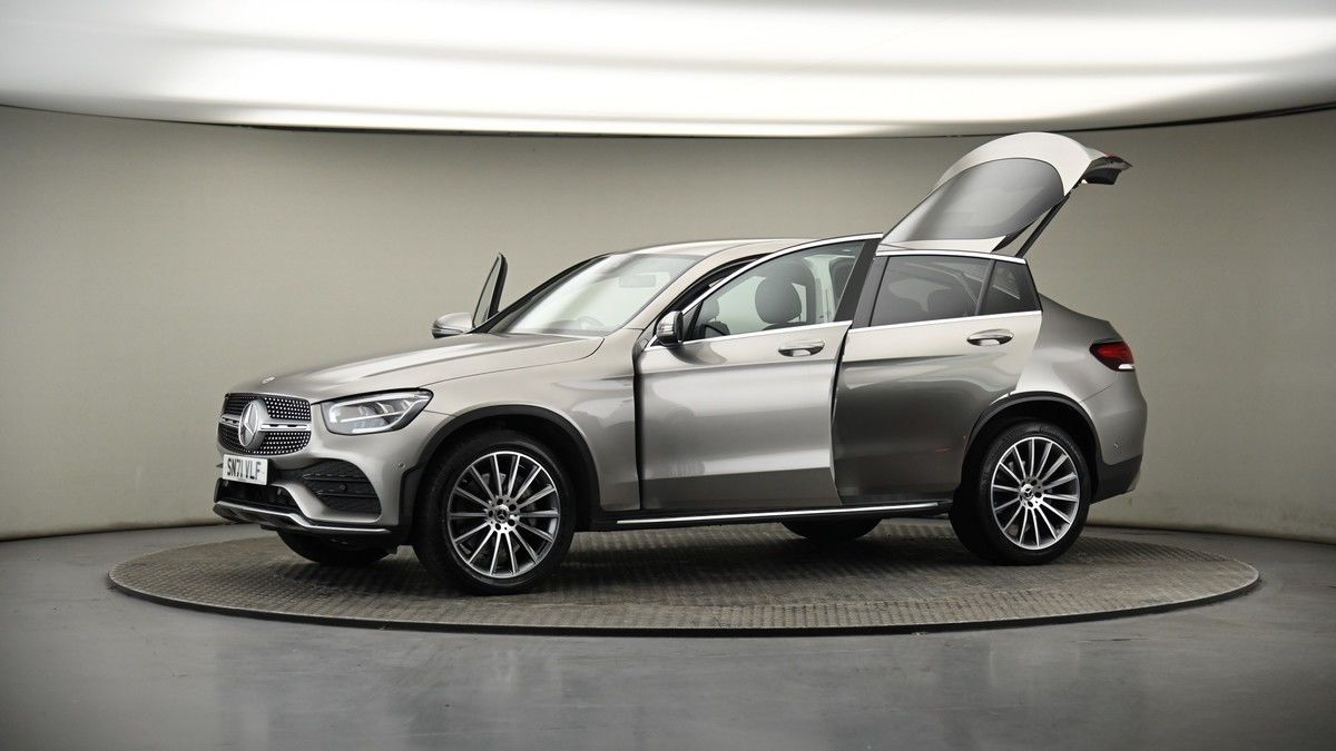 More views of Mercedes-Benz GLC