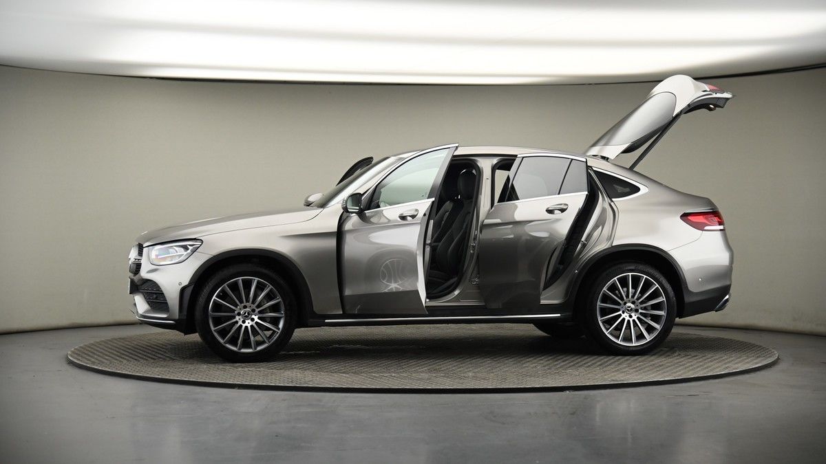 More views of Mercedes-Benz GLC