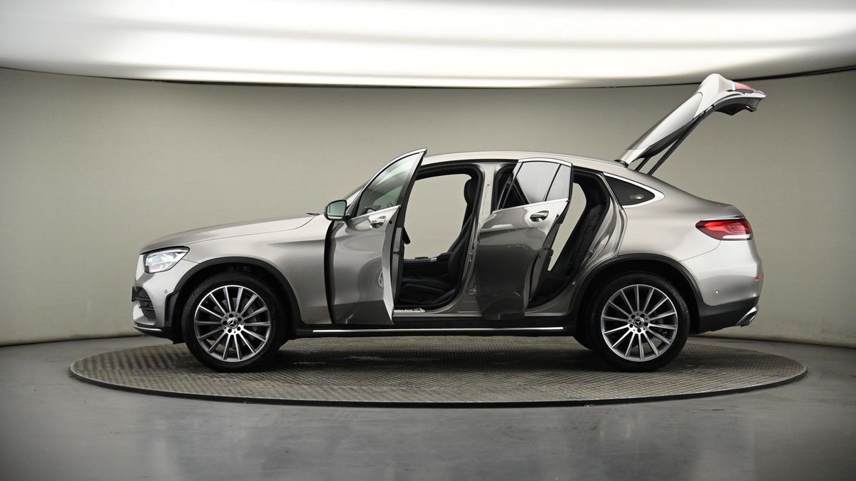 More views of Mercedes-Benz GLC