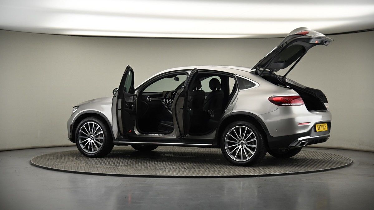More views of Mercedes-Benz GLC