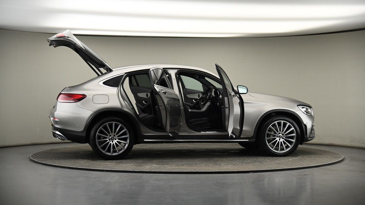 More views of Mercedes-Benz GLC