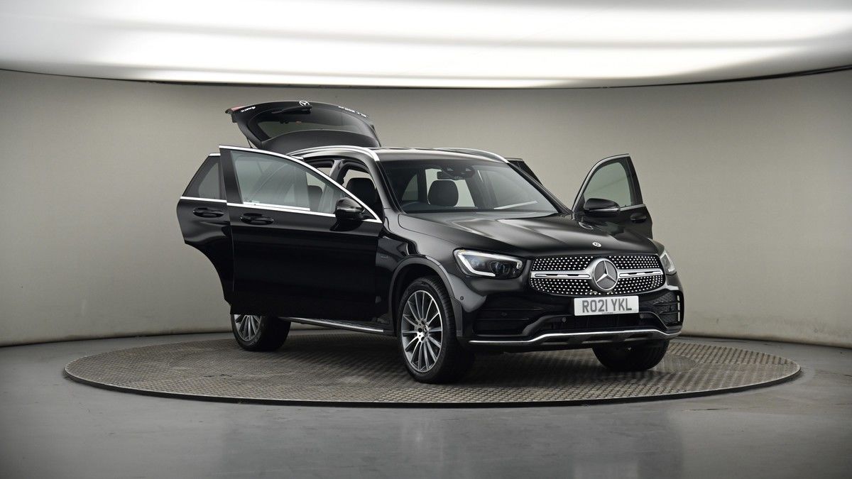More views of Mercedes-Benz GLC