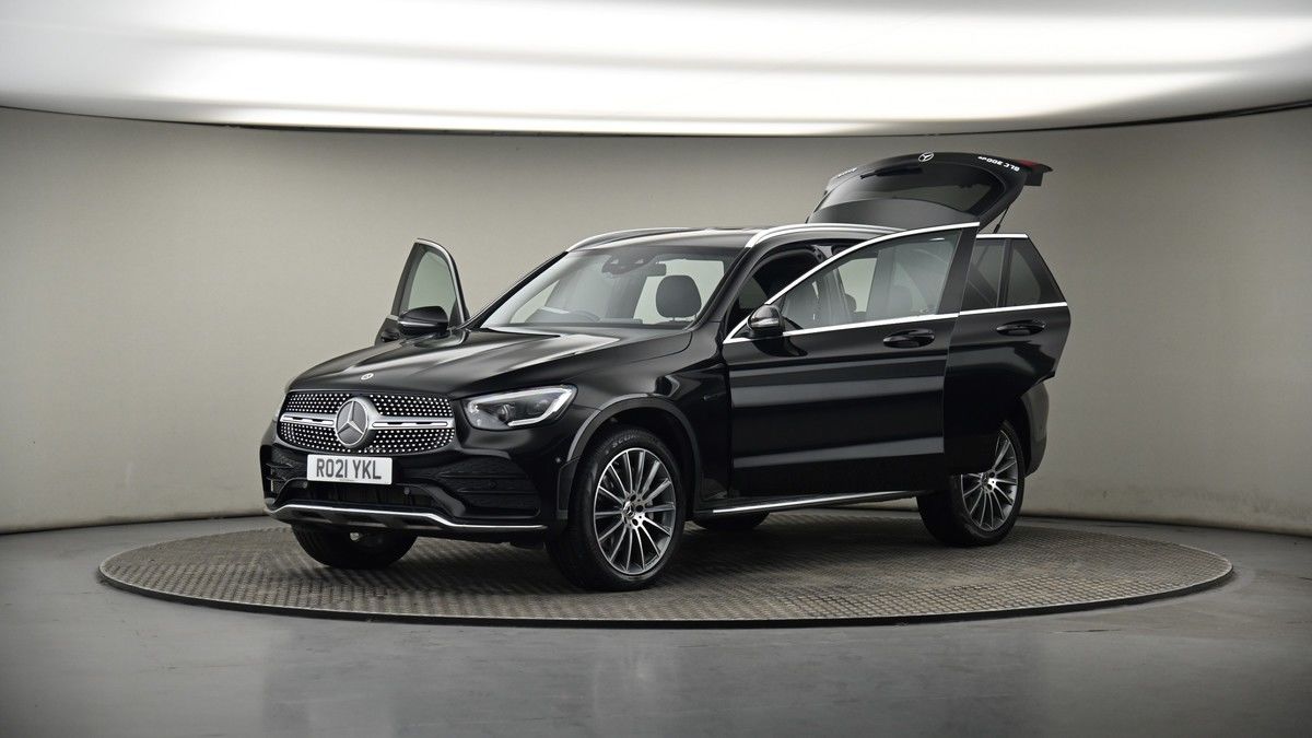 More views of Mercedes-Benz GLC