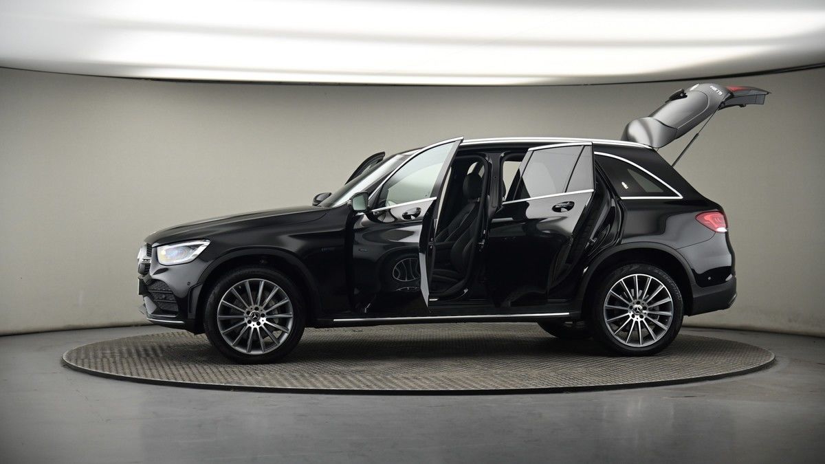 More views of Mercedes-Benz GLC