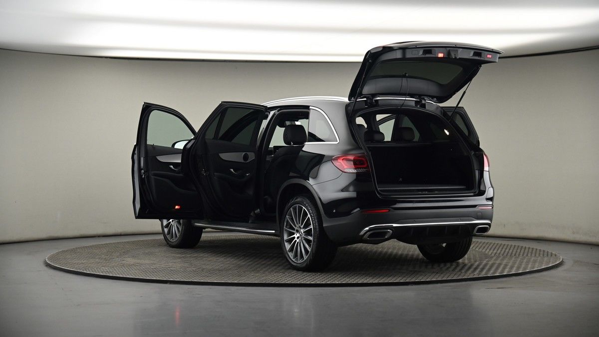 Mercedes-Benz GLC Image 8