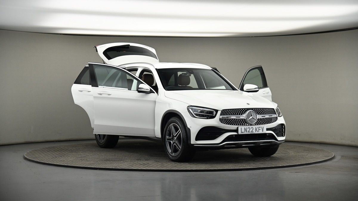 More views of Mercedes-Benz GLC