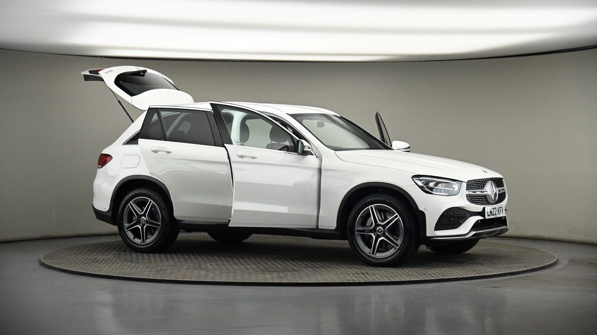 More views of Mercedes-Benz GLC