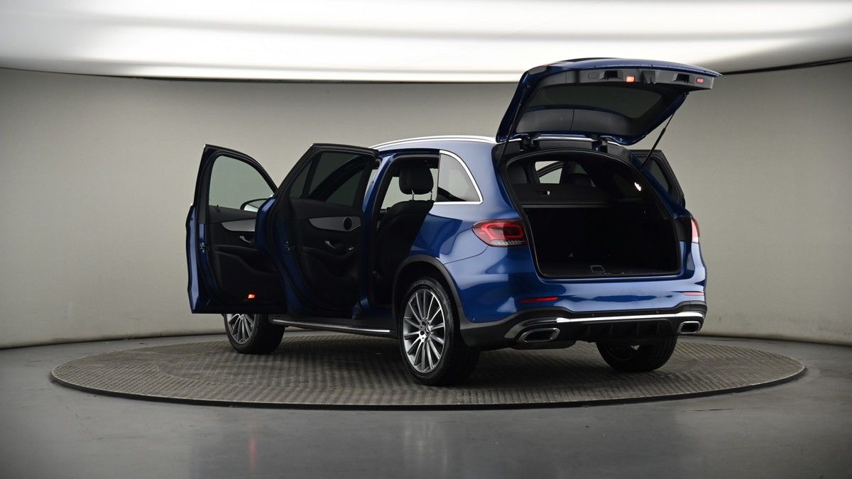 Mercedes-Benz GLC Image 8