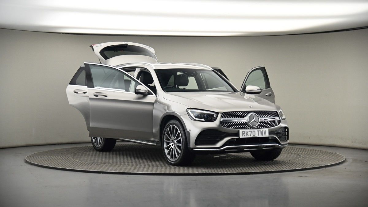 More views of Mercedes-Benz GLC