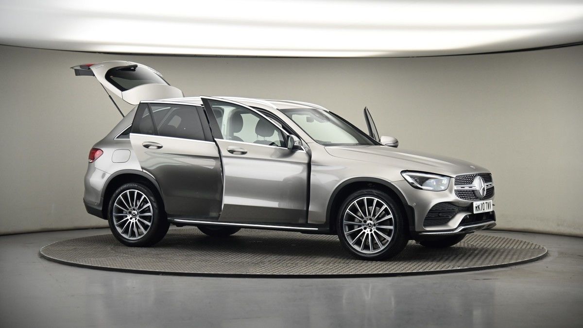 More views of Mercedes-Benz GLC